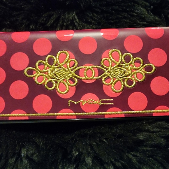 FIRM Mac Nutcracker Limited Edition Bundle - Picture 5 of 16